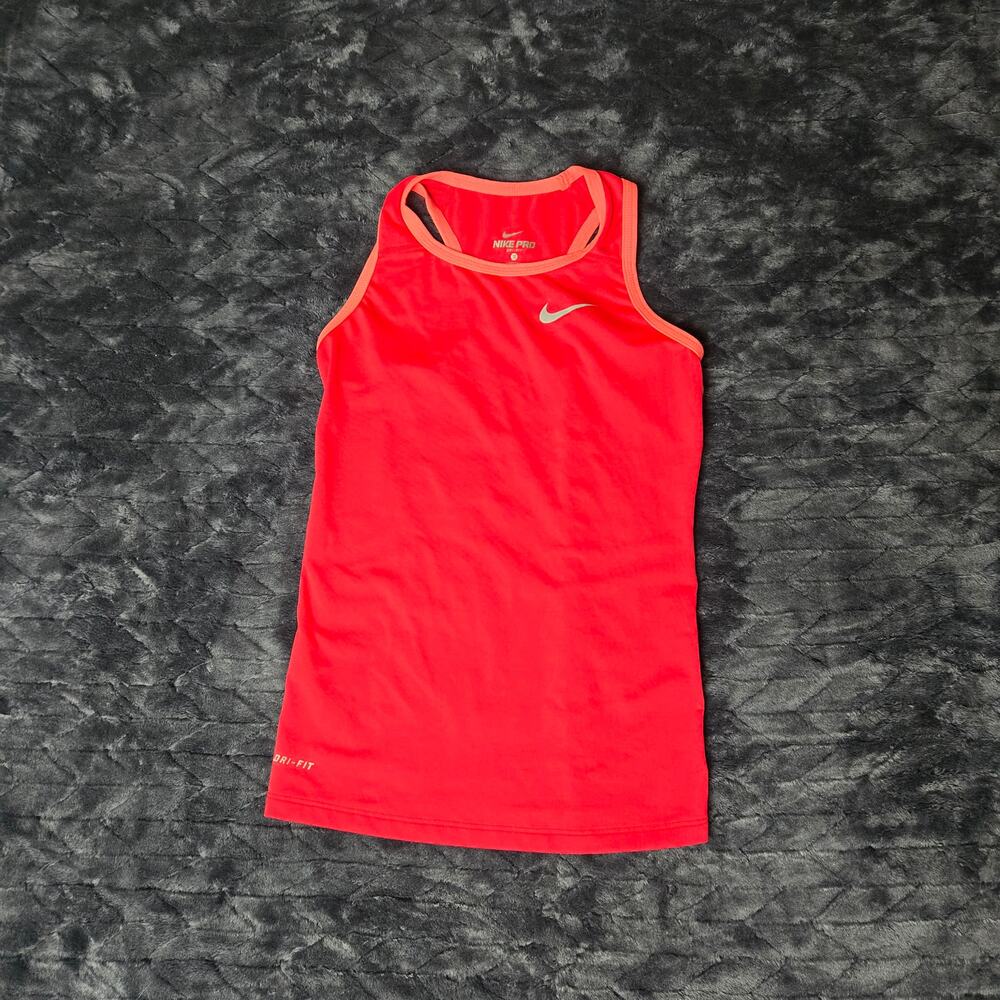 Dark Pink Nike Pro‎ Dri-Fit Fitted Women's Activewear Athletic Tank Top - Size M